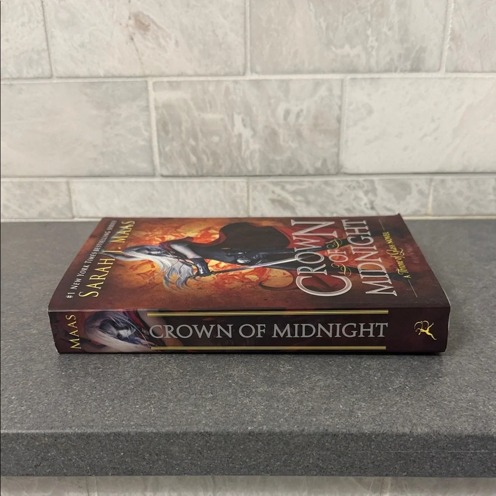 Crown of Midnight Book by Sarah J. Maas - Picture 2 of 7